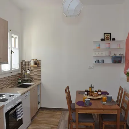 Selini Apartamento Leonídion